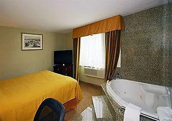** Hotel Quality Inn Jamaica Airtrain New York United States