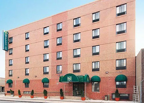 Hotel Quality Inn Jamaica Airtrain New York