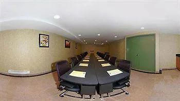 Hotel Quality Inn Jamaica Airtrain New York